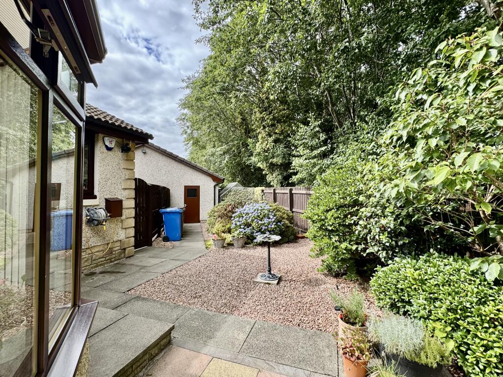 House in Glenrothes, Finglassie - View 5