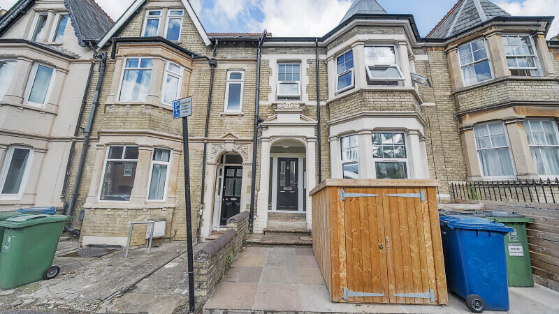 Main image of property: Divinity Road, Cowley, Oxford, OX4