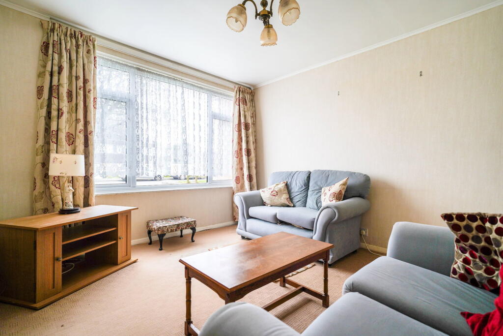 House in Solihull, Elmdon Heath - View 3