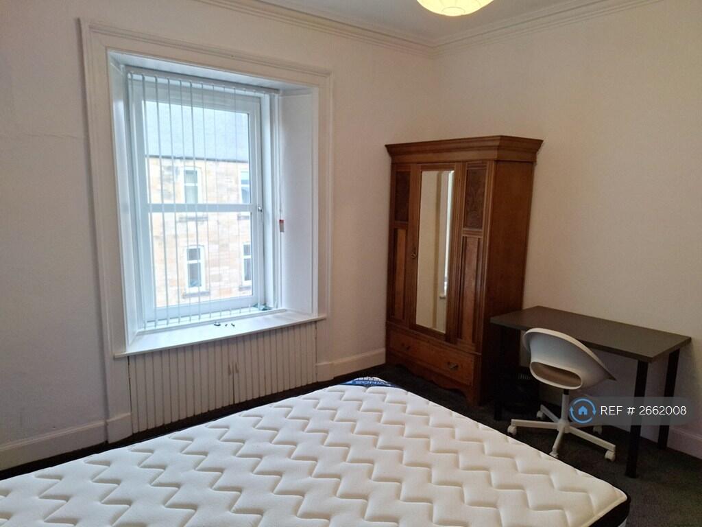 Apartment in Falkirk - View 3
