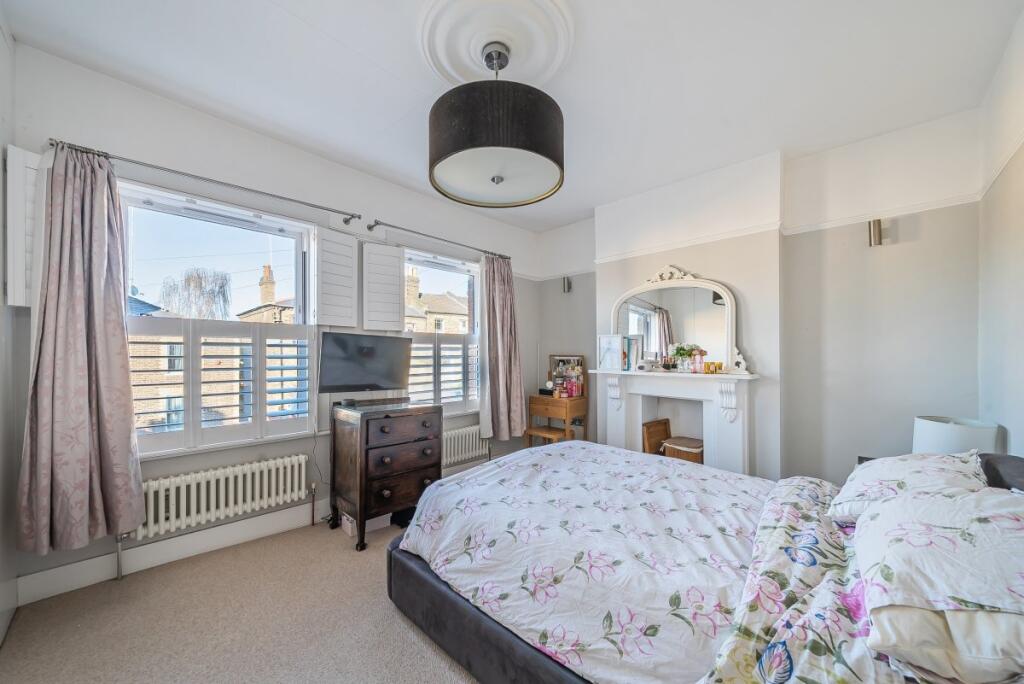 House in London - View 5