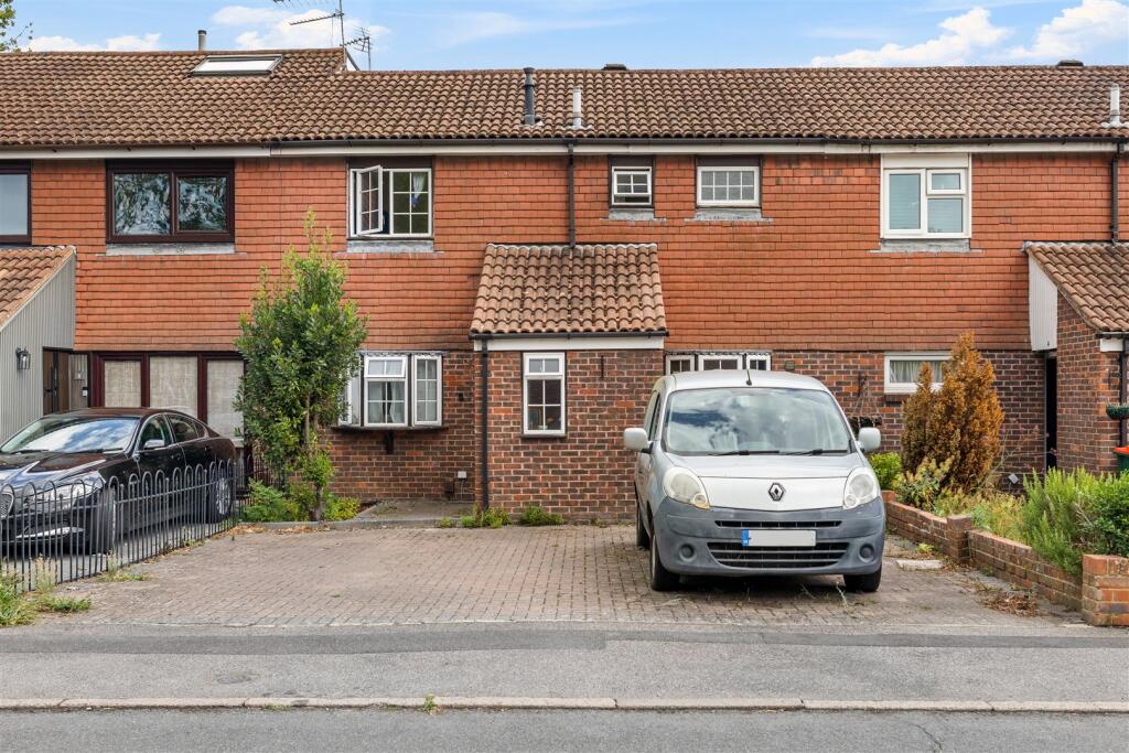 House in Crawley, Ifield West