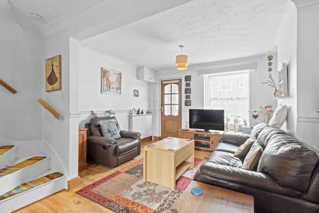 Framfield Road, Uckfield, East Sussex, TN22 photo 3