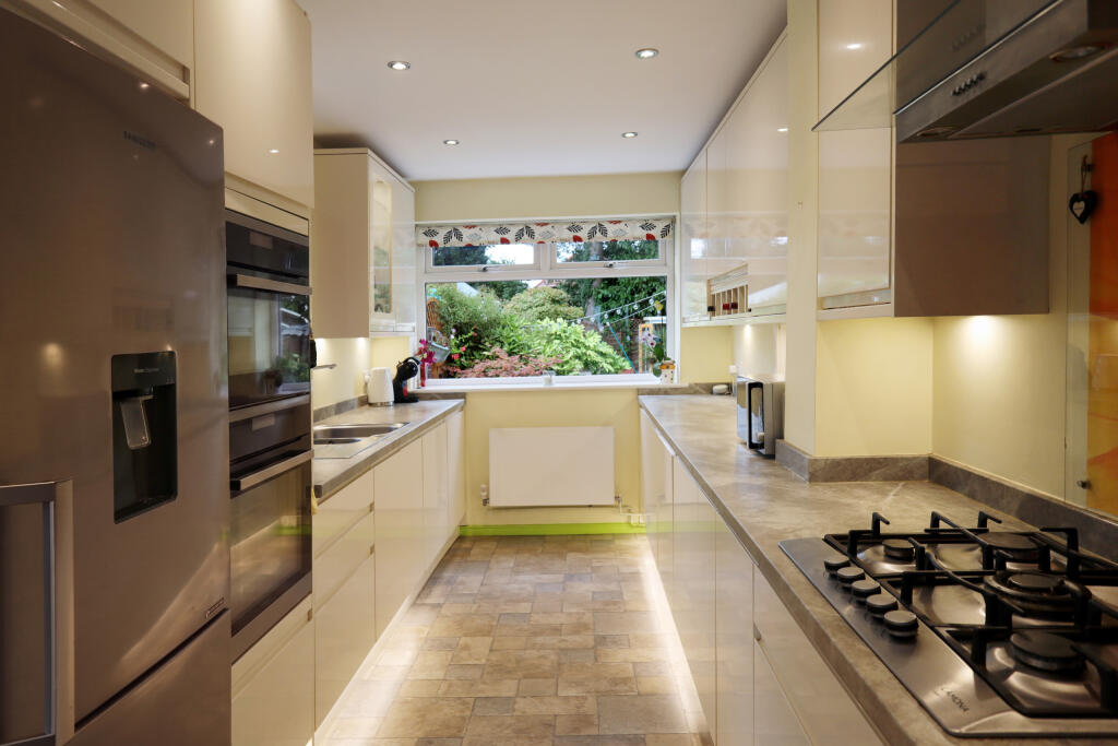 House in Stockport, Greater Manchester - View 3
