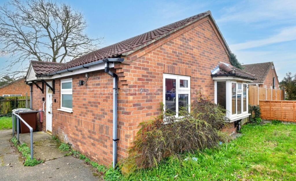 Main image of property: Acer Close, Lincoln