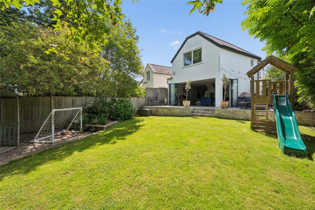 Main image of property: Curtis Way, Berkhamsted, Hertfordshire, HP4