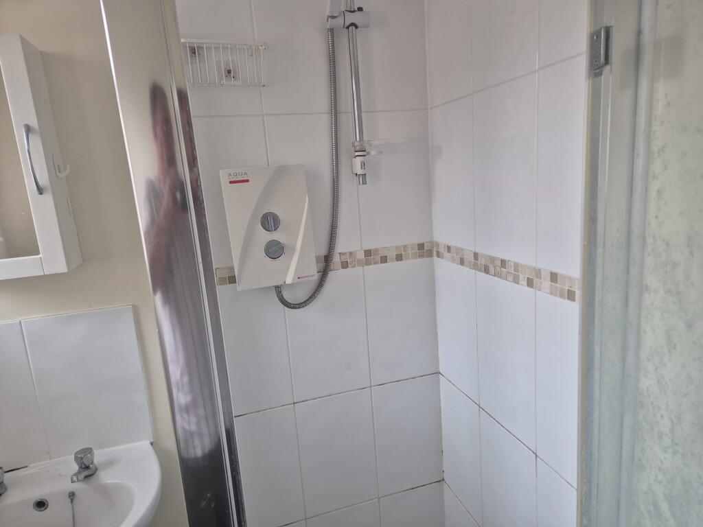 Apartment in Wolverhampton - View 4