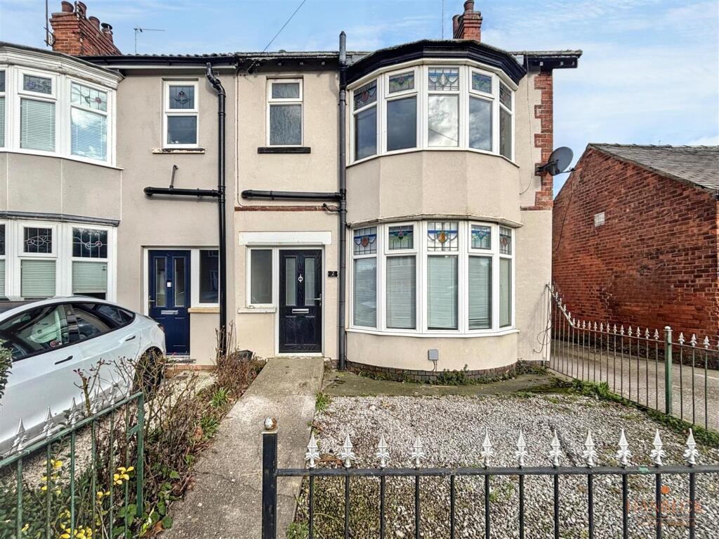 Main image of property: Lake View, Hull