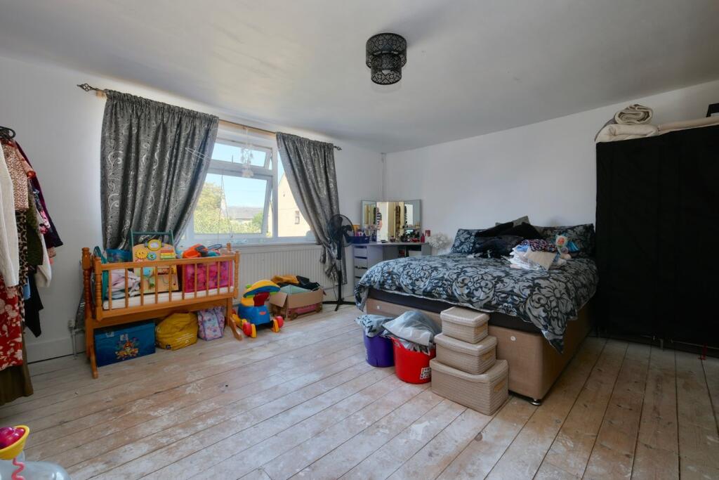 House in Peterborough - View 5