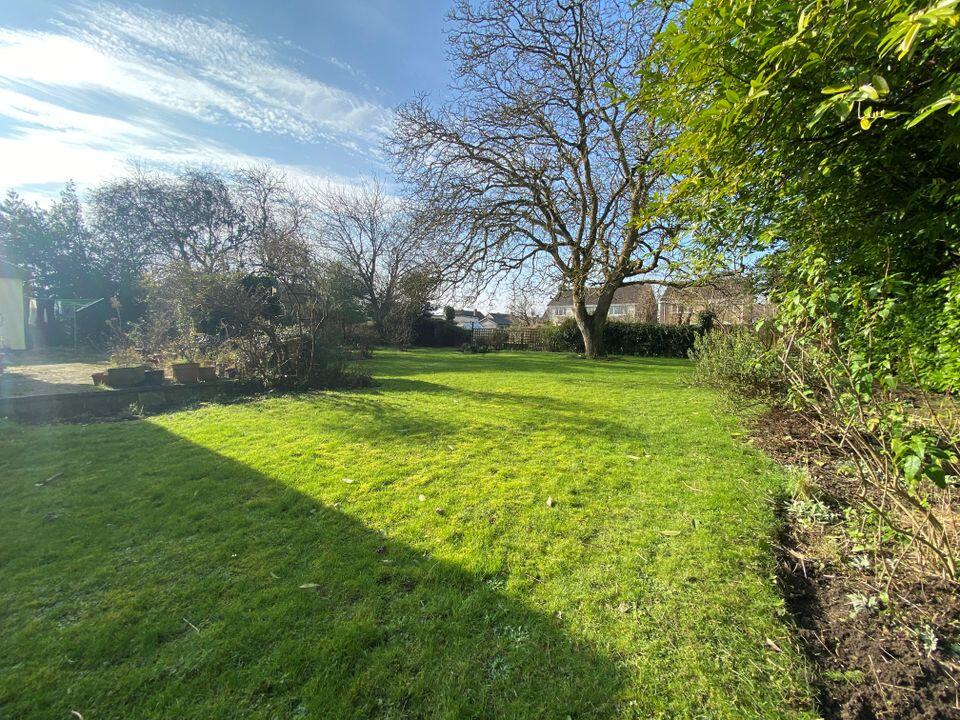 Marlborough Road, Chiseldon, Swindon, SN4 photo 3