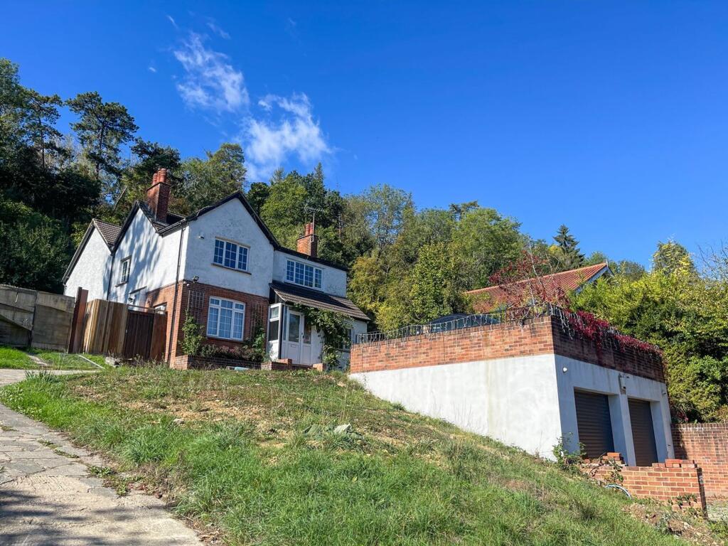 Main image of property: 49 Stafford Road