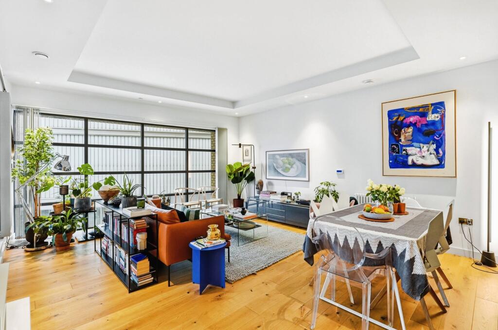 Main image of property: Lyell Street, London, E14