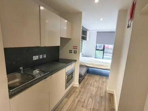 Apartment in Leicester, City of Leicester - View 3
