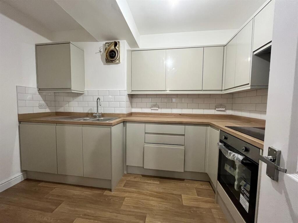 Tuscany House, 19 Dickenson Street, Manchester photo 2