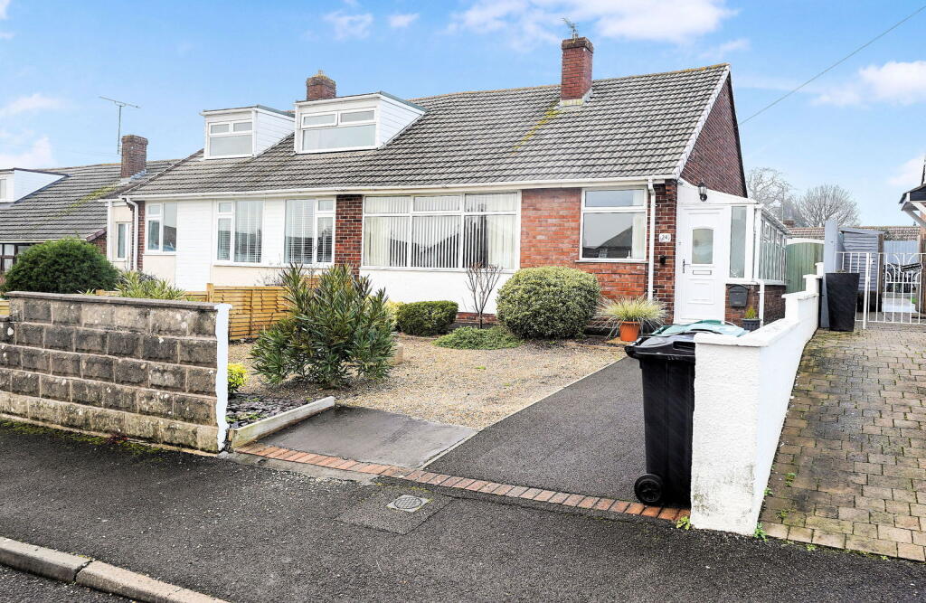 Main image of property: Moorfields Road, Nailsea