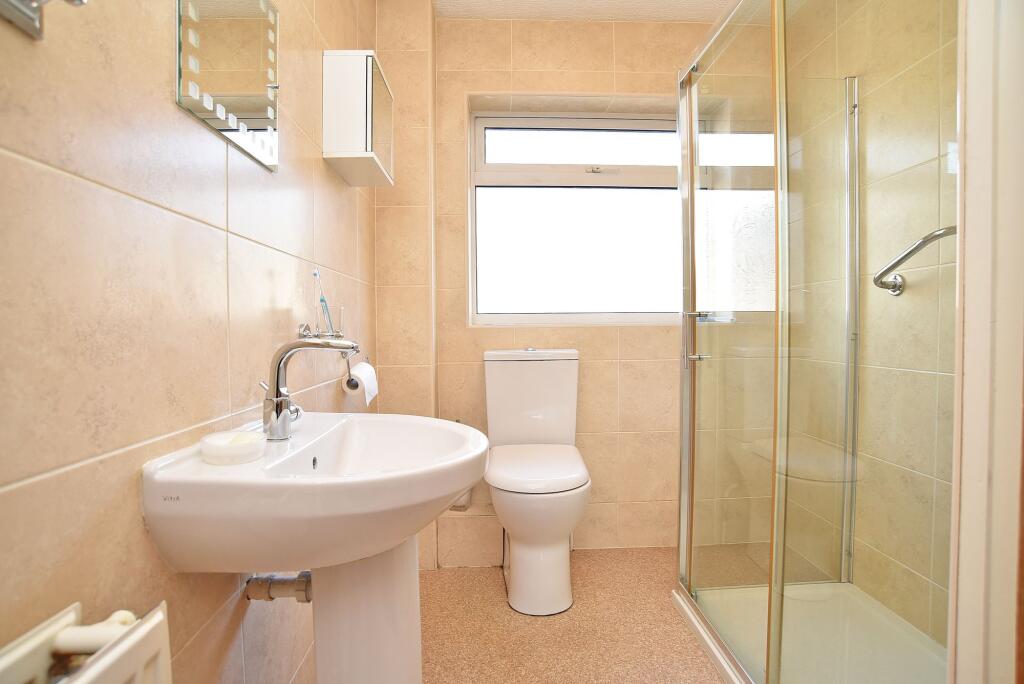 Moorland Close, Harrogate, HG2 - More