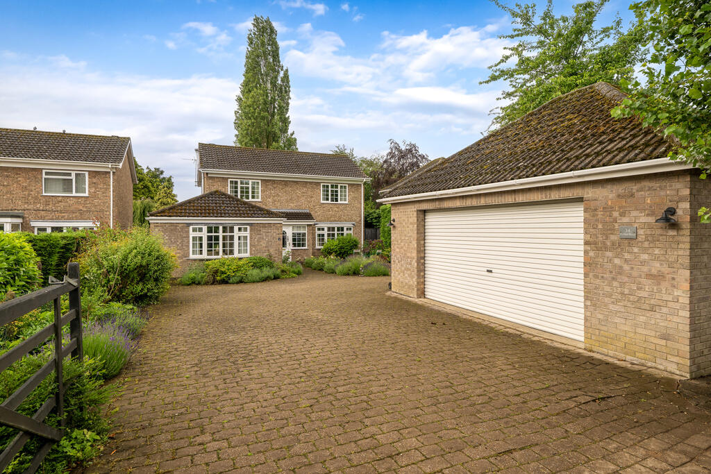 Main image of property: Ryland Road, Welton, Lincoln, Lincolnshire, LN2 3LU