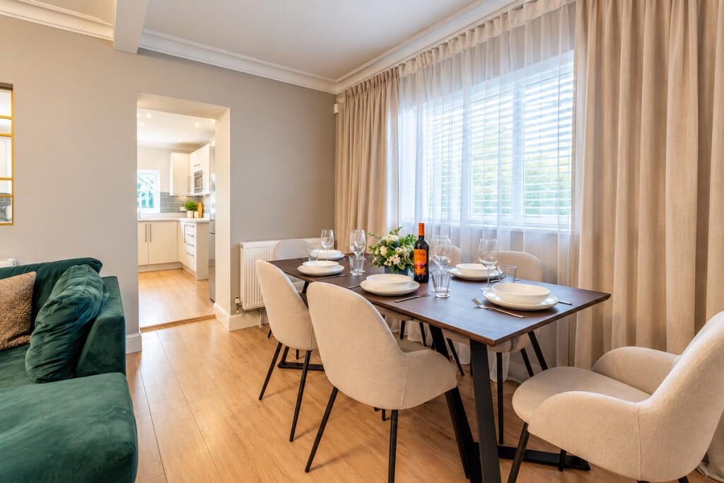 House in Southend-on-Sea - View 5