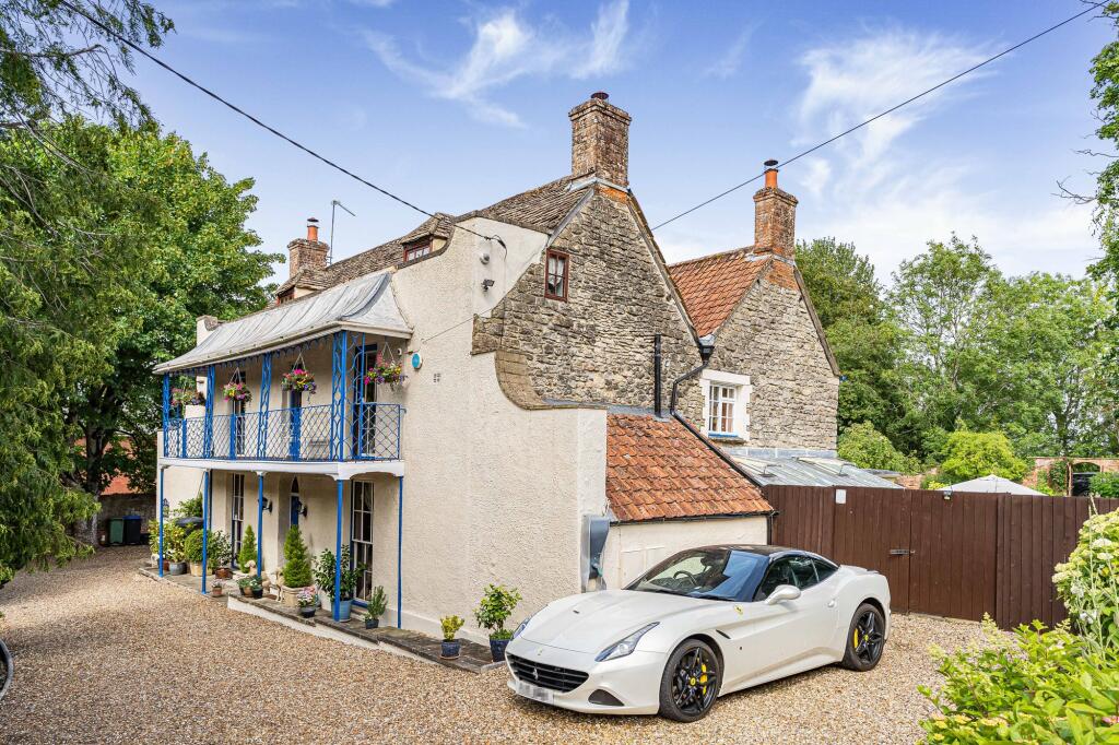 Main image of property: Tara House, Station Road, Purton, SN5