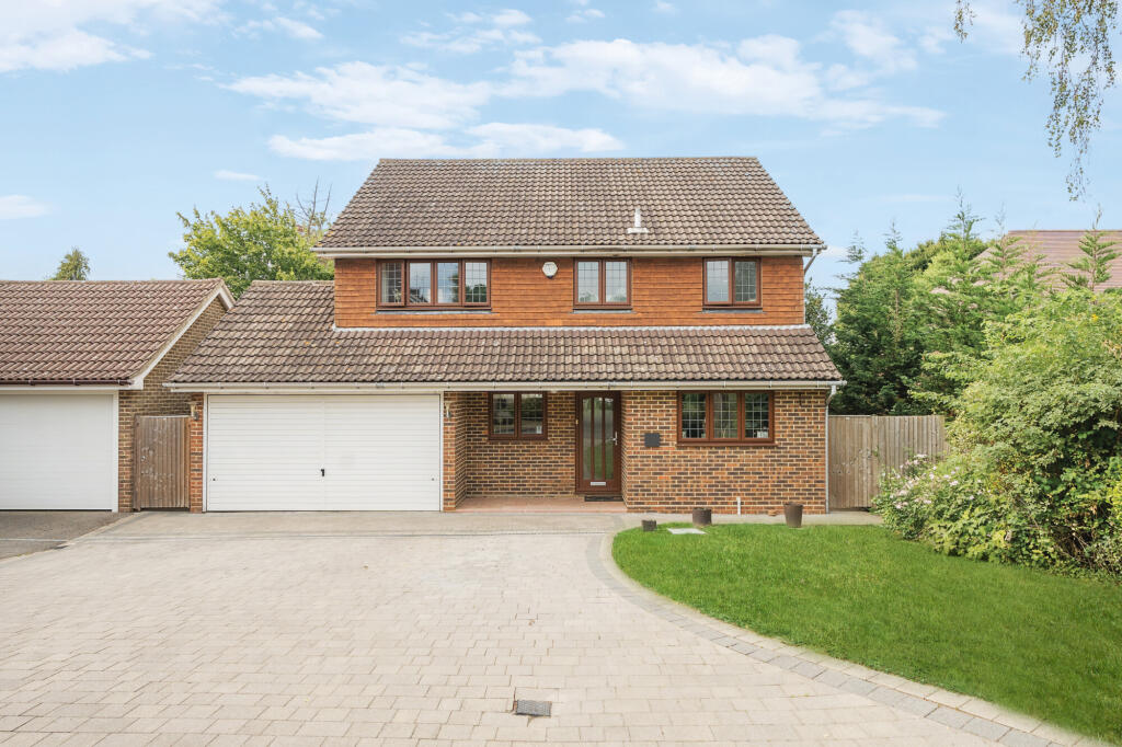 Main image of property: Oaklands, Leatherhead, KT22