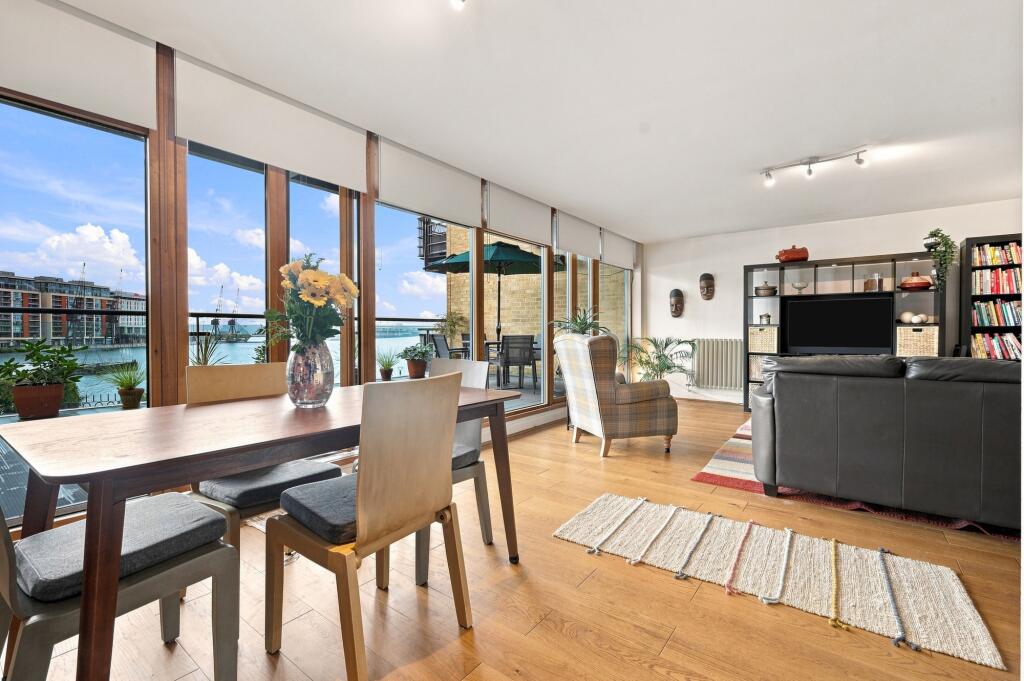Apartment in London - View 2