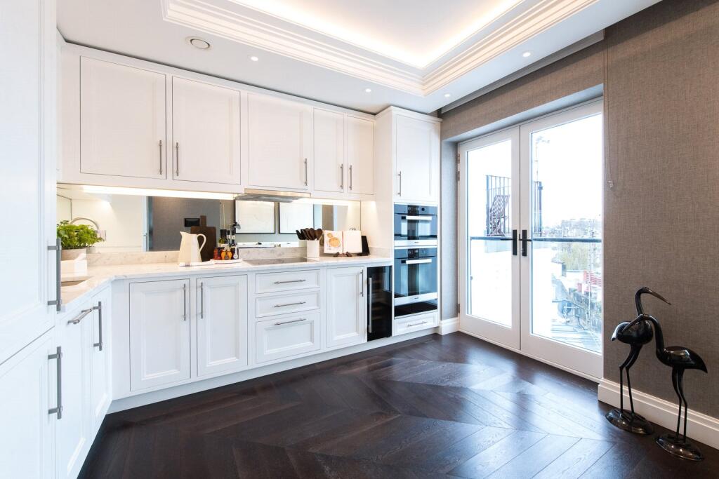 Apartment in London - View 3