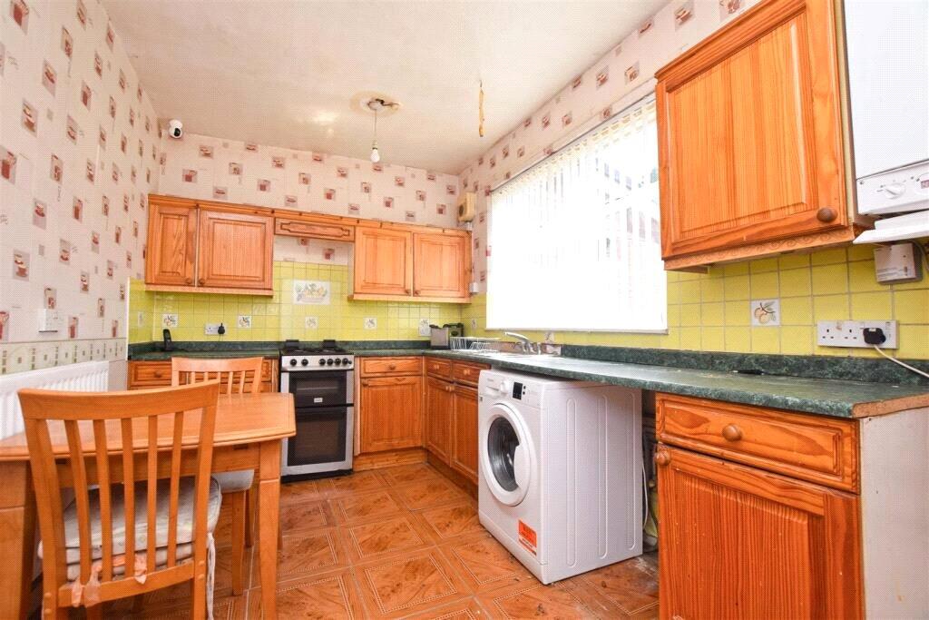 House in Rochdale, Greater Manchester - View 3