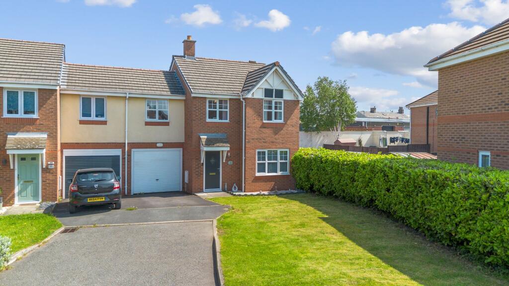 Main image of property: Levens Close, Warrington, WA5