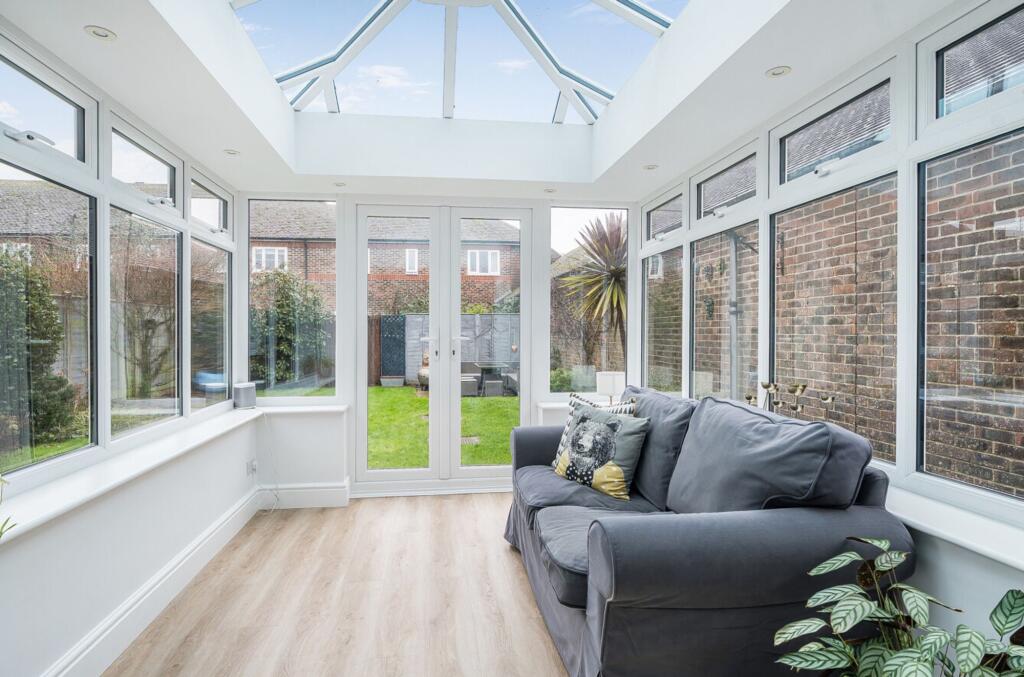 Boleyn Drive, Nyetimber, PO21 - View 3