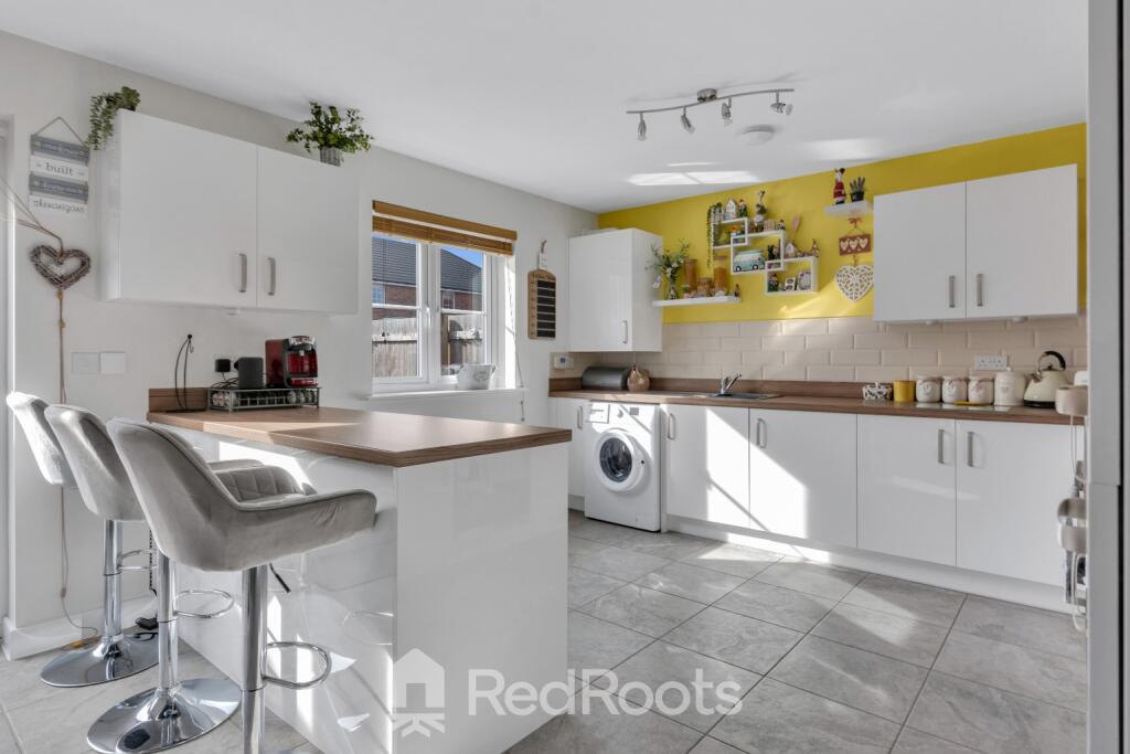 Roxbury Drive,  Hatfield, Doncaster, DN7 6FL photo 2