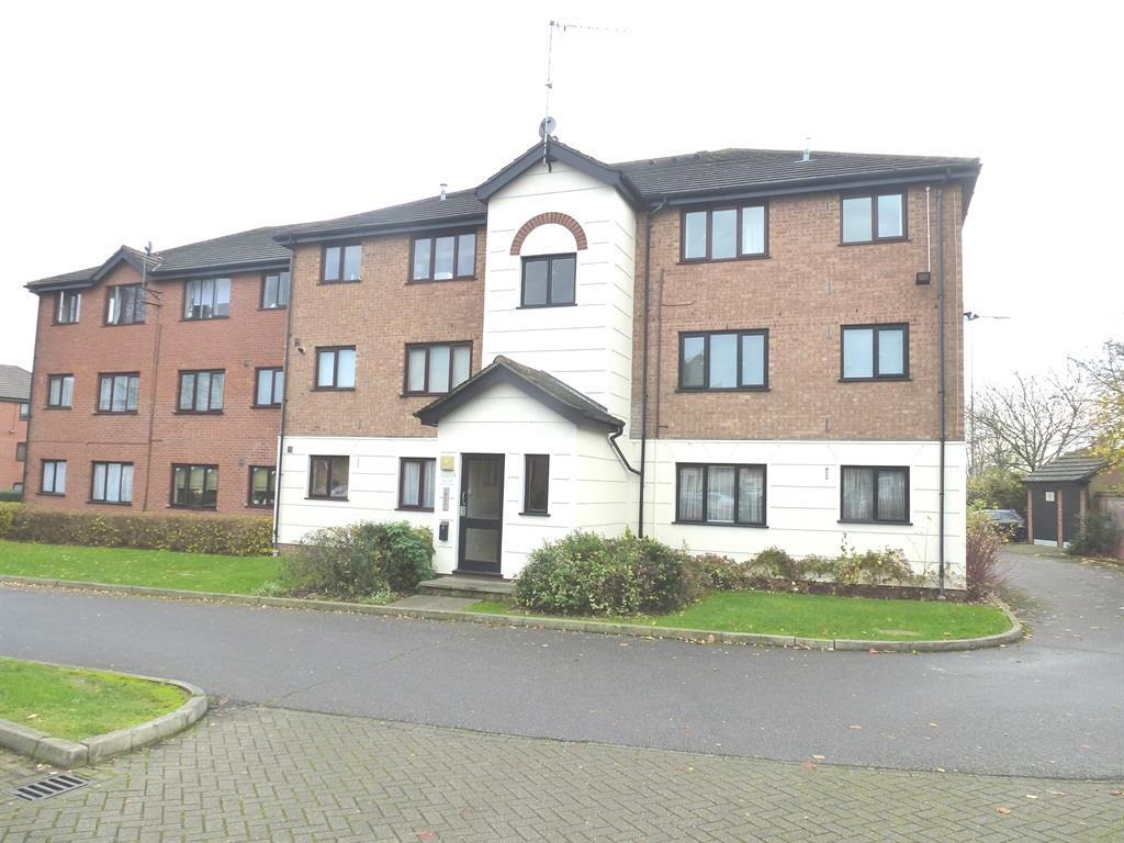 Main image of property: Parrotts Field, HODDESDON