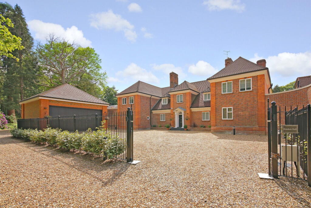 Main image of property: Brackenhill Close, Woodside Walk, Northwood
