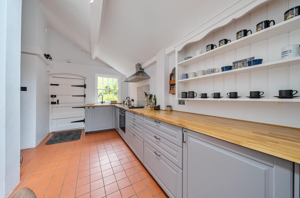 Additional image 7 of Lambrook Street, Glastonbury, BA6