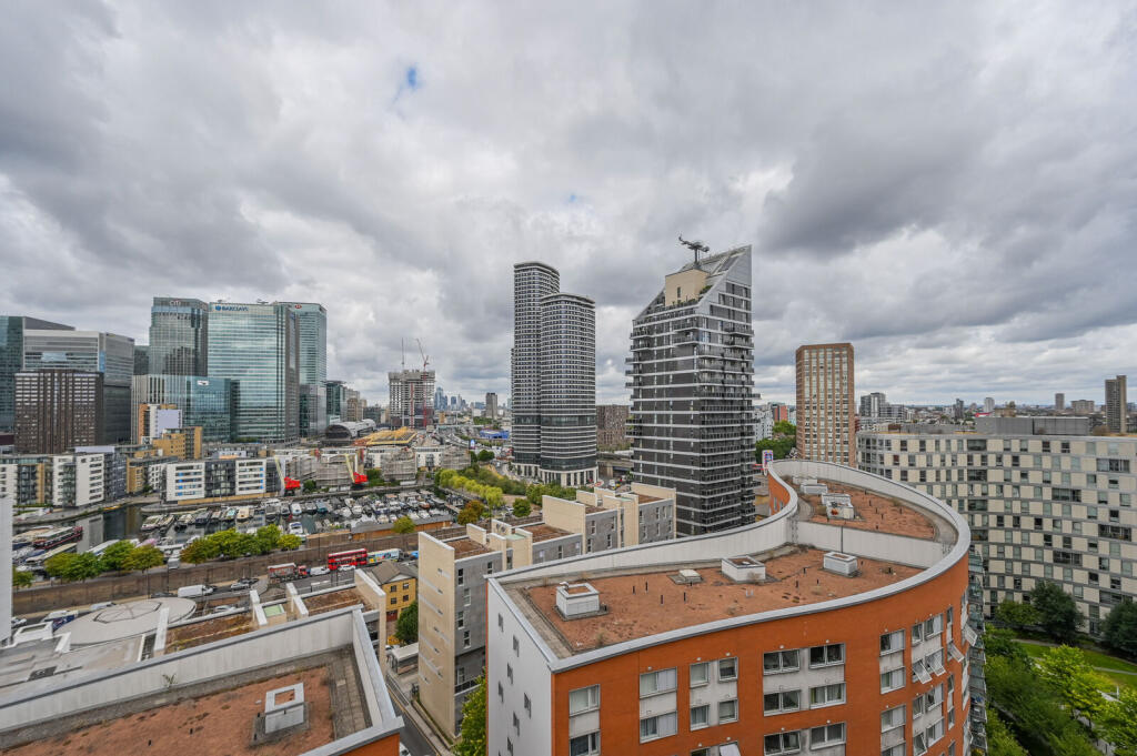 Apartment in London - View 5