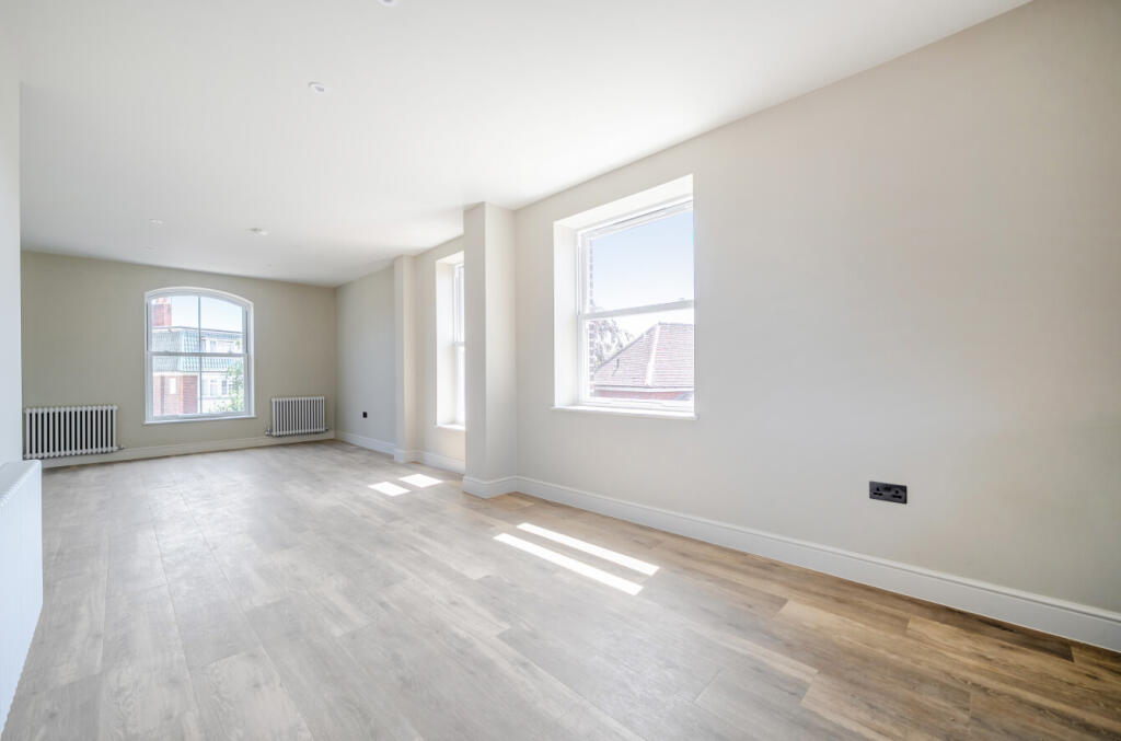 Apartment in Portsmouth - More
