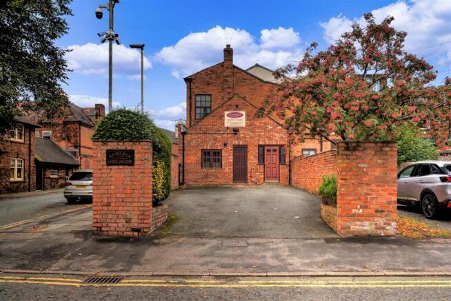 Edwards Funeral Directors, 11A, Dicconson Terrace,