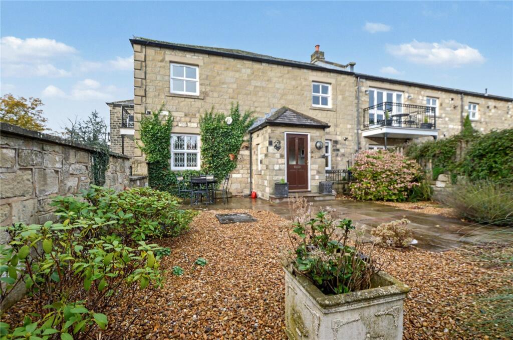 Main image of property: 8 Bridge Court, Harrogate Road, Harewood, Leeds, West Yorkshire