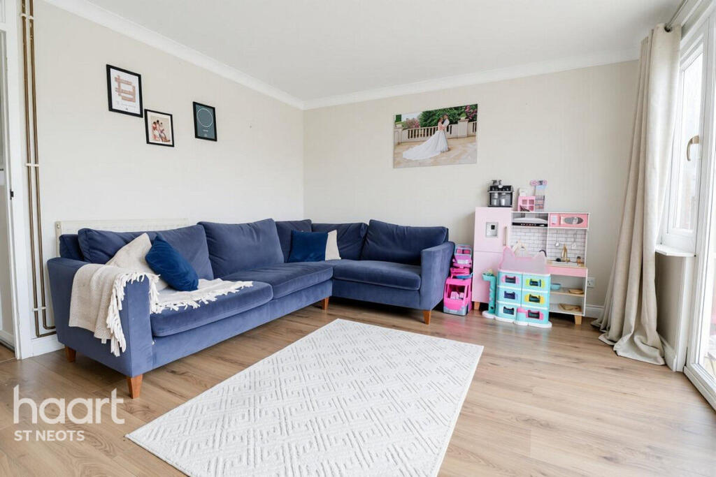 House in Milton Keynes - View 5