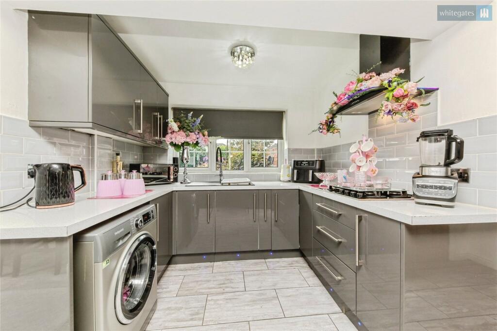 206 Sydney Road photo 4