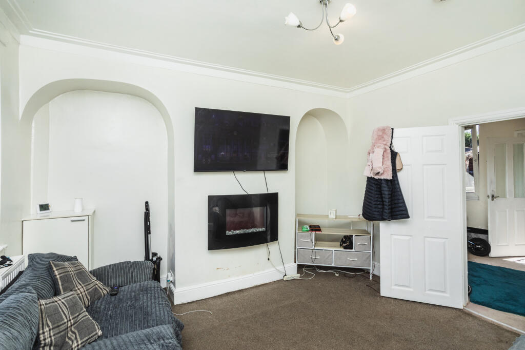 House in Sheffield - View 4