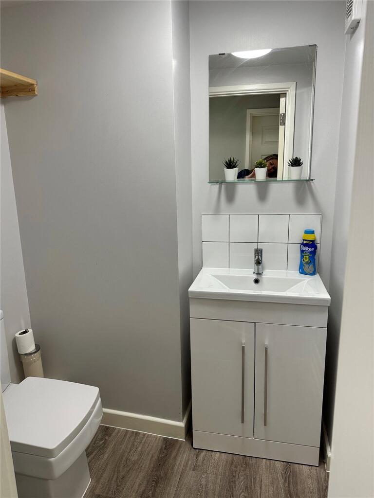 5 bedroom apartment for rent