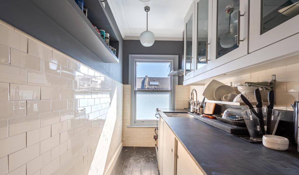Kenwyn Road, SW4 photo 4