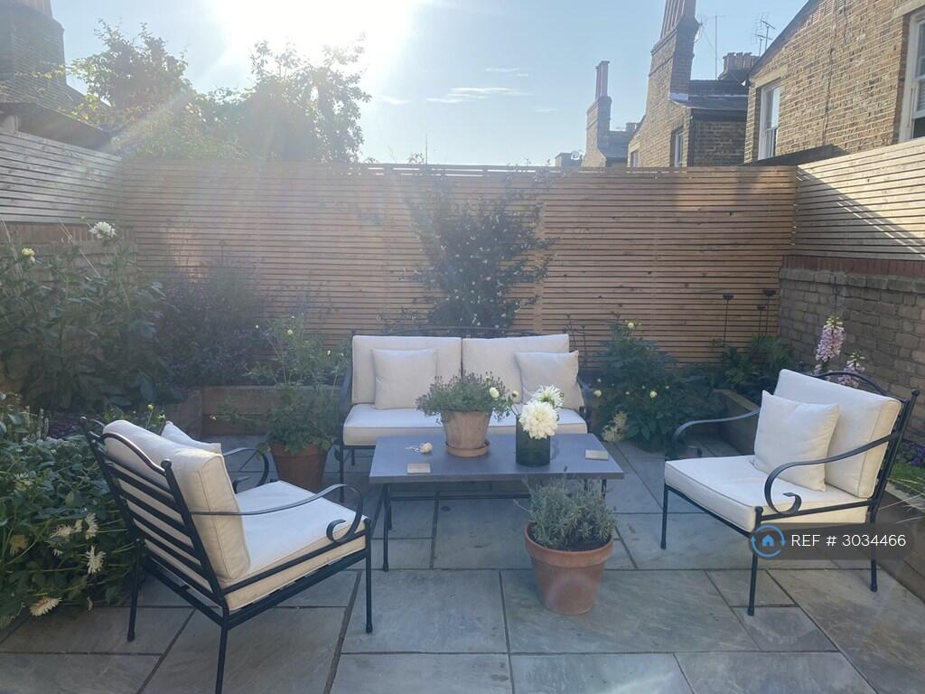 Main image of property: Fourth Avenue, London, W10