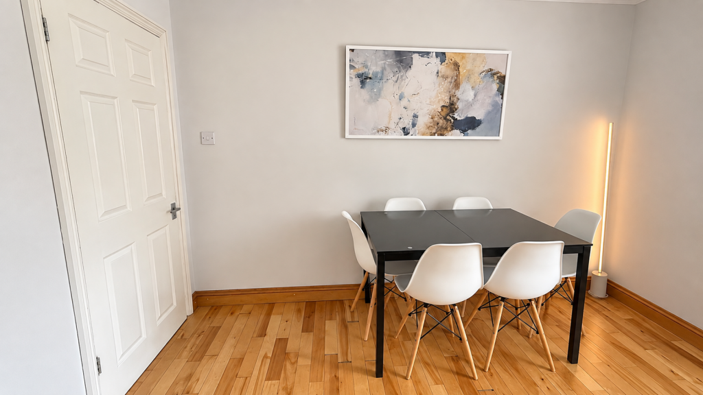Apartment in London - View 3