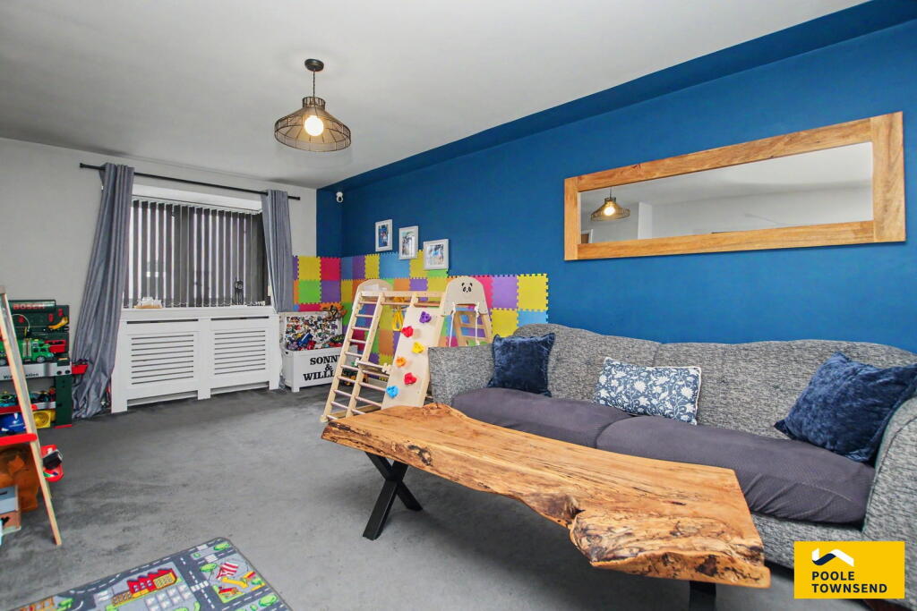 House in Lancaster - View 5