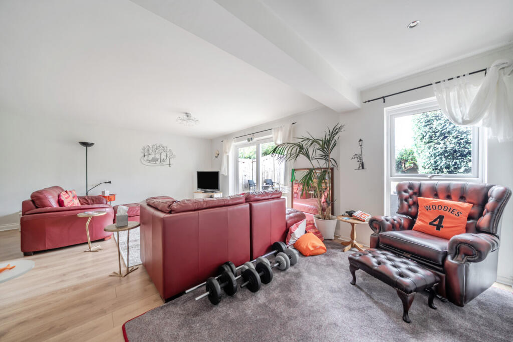 Cromlix Close, Chislehurst, BR7 photo 5