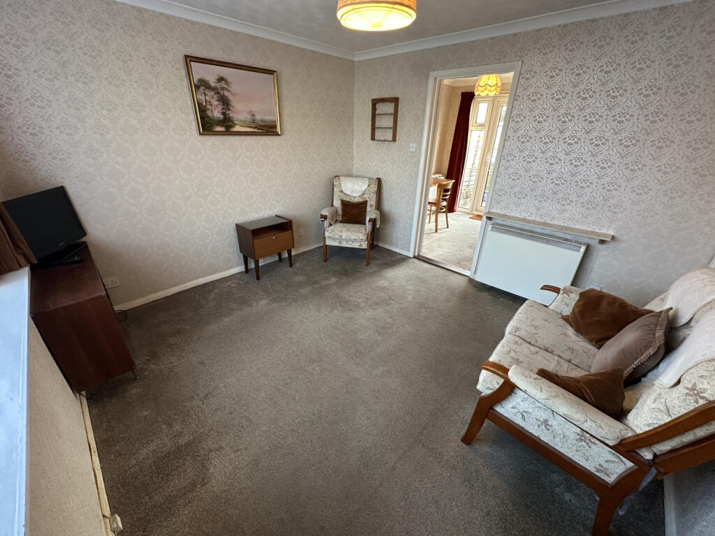 House in East Suffolk, Felixstowe - More