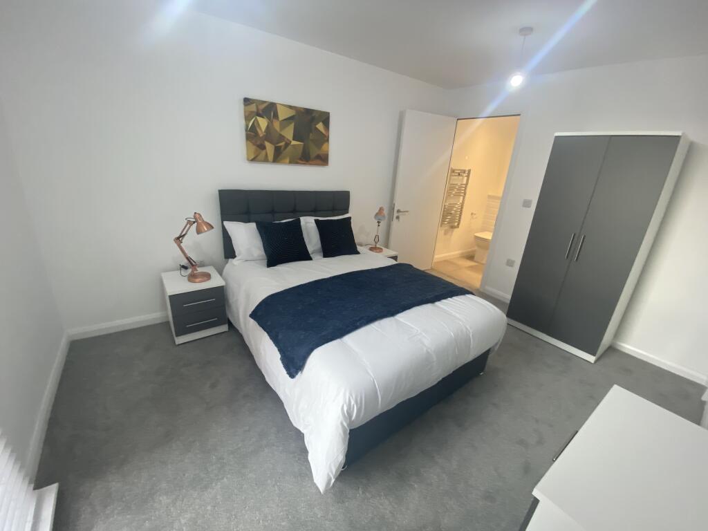 Apartment in Birmingham - View 5