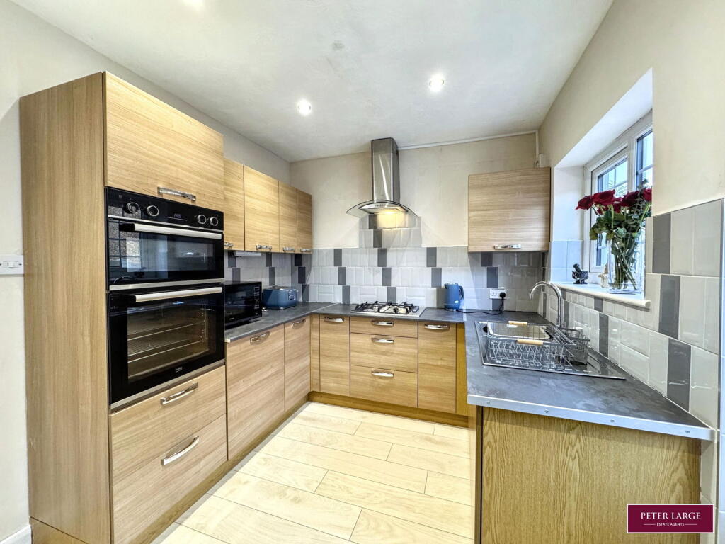 West Avenue, Prestatyn, Denbighshire LL19 9HA - View 4