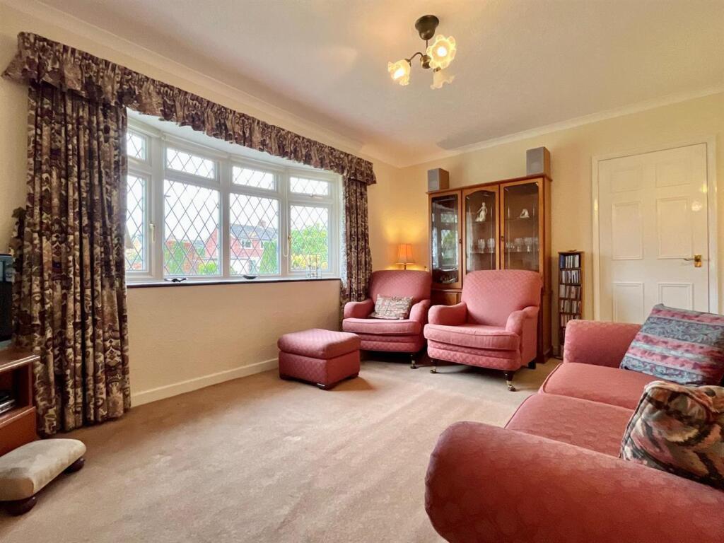 Coldstream Road, Walmley, Sutton Coldfield photo 4